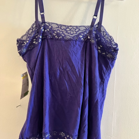 Bongo tank top built in bra glistening in purple size large - Picture 4 of 7